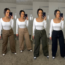 Load image into Gallery viewer, Wide leg corduroy trousers
