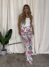 Load image into Gallery viewer, Flower Trousers
